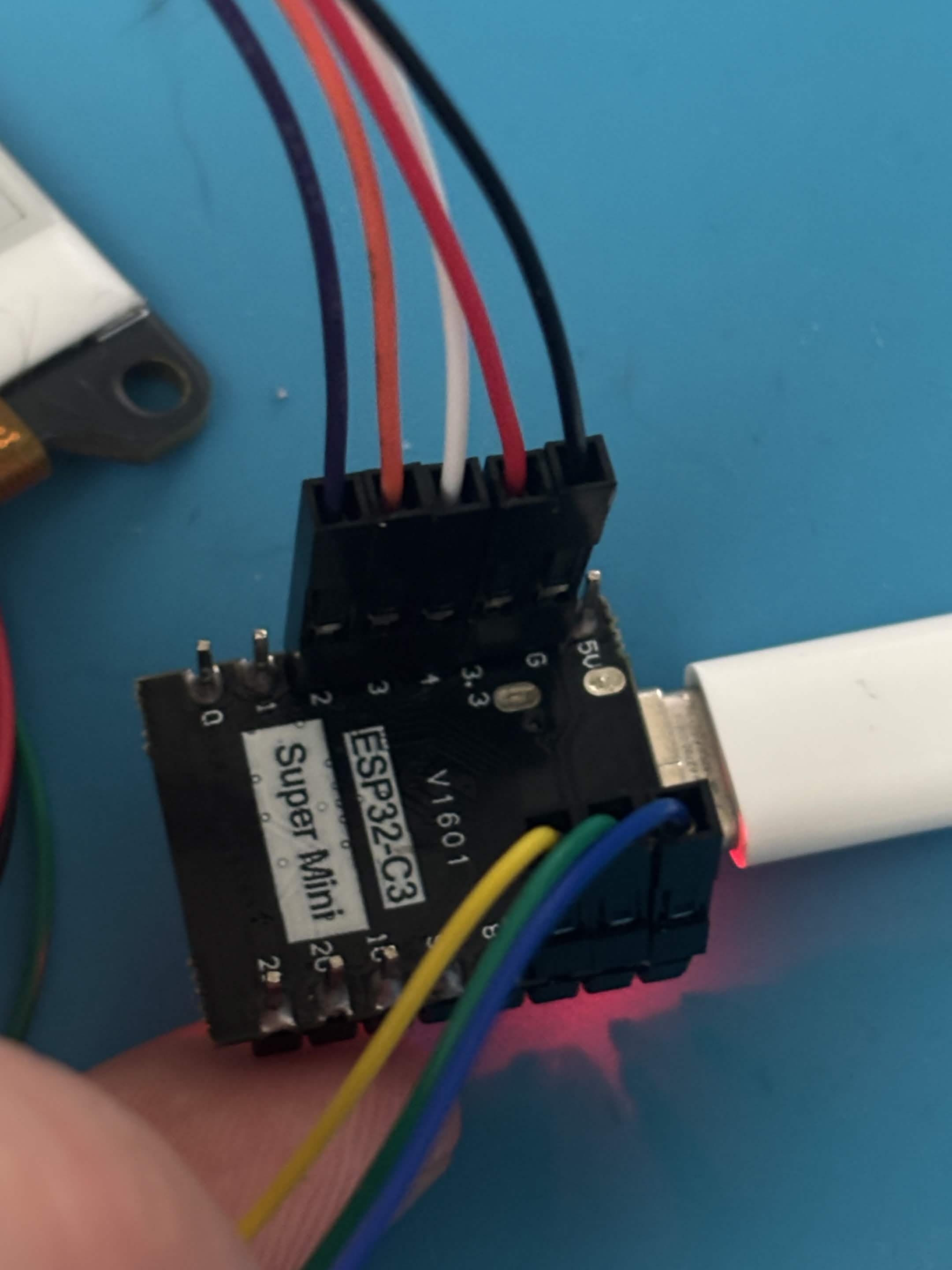 ESP32 to display wiring